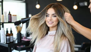 La transformation capillaire suscite un intérêt croissant, car de nombreuses personnes cherchent à revitaliser ou à changer complètement leur apparence. Que ce soit par des coupes modernes, des couleurs audacieuses ou des soins naturels, les techniques de transformation capillaire sont [&hellip;]