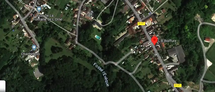 L B Coiffure à Bury