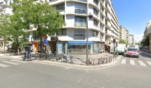 L HAIR DANS LE VENT à Paris