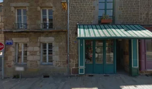 Le Saloon à Lassay-les-Châteaux