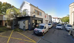 6 ARTISAN COIFFEUR à Saint-Julien-de-Concelles