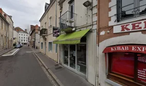 Mademoiselle Caroline à Chalon-sur-Saône