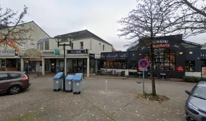 Retrouvez le salon de coiffure Le salon by Andy (Max Steven) situé à La Chapelle-sur-Erdre (44240) en Pays de la Loire pour une coupe de cheveux dans le département Loire-Atlantique. Vous pourrez consulter facilement les horaires d&rsquo;ouverture chez Le salon [&hellip;]