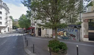 L&rsquo;de la Colombe. à Paris