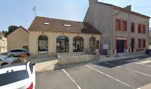 Hair by R. à Mareuil-le-Port