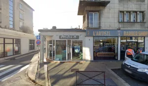 Epithète à Laon
