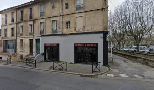 La Roquette Coif à Arles