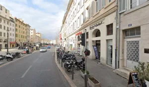 Marie Michel – Coiffeur – Barbier – Chignons – Coiffures de cérémonies à Marseille