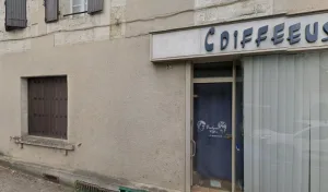 Evelyne Coiffure . à Mouthiers-sur-Boëme