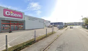 Coiffeur chez Max TOURLAVILLE à Cherbourg-en-Cotentin