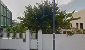 Retrouvez le salon de coiffure Toutes Belles Coiffure situé à 57 av Mar de Lattre de Tassigny 97490, Saint-Denis, France, La Réunion (97490) en Guadeloupe pour une coupe de cheveux dans le département Guadeloupe. Vous pourrez consulter facilement les horaires [&hellip;]